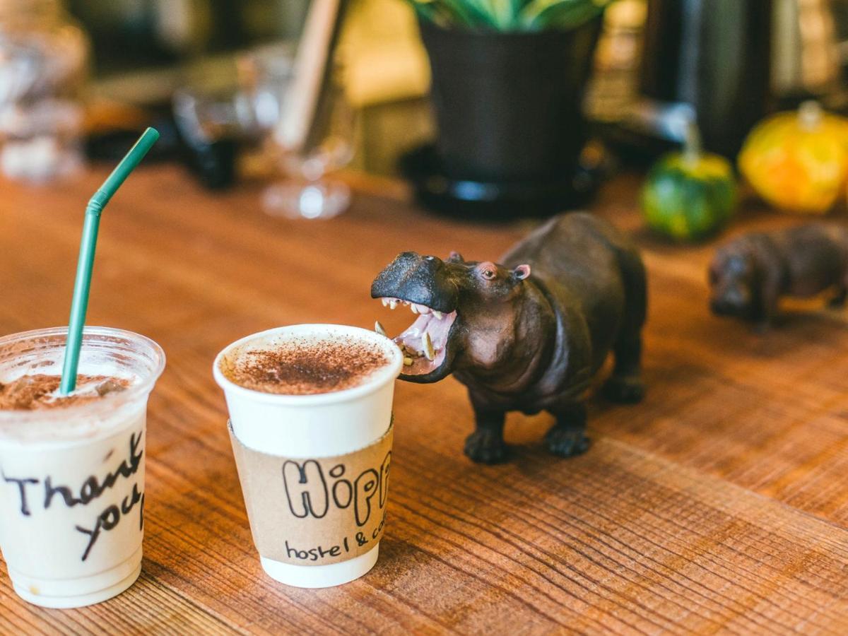 Hippo Hostel And Cafe Bar Οσάκα Εξωτερικό φωτογραφία