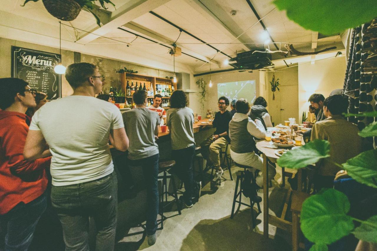 Hippo Hostel And Cafe Bar Οσάκα Εξωτερικό φωτογραφία